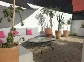 Riad Agadir avec terrasse toit