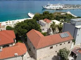 Seaside Apartments
