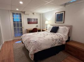 Maya Bed and Breakfast, hotel v destinaci Port Perry