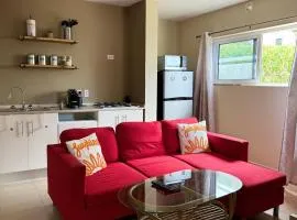 Cozy 2 Bedroom Apartment in Brakkeput