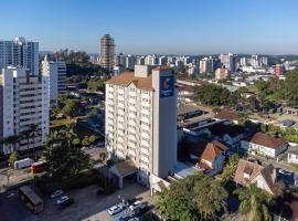 Comfort Hotel Joinville, hotel v destinaci Joinville
