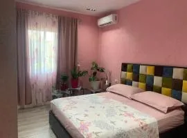 Mari cottage