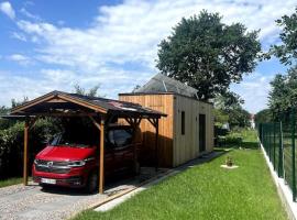 Upcyklovaný kontejnerový dům, nhà nghỉ dưỡng ở Pardubice
