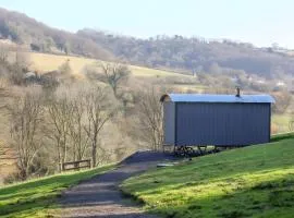 Shepherds Hut Slad Valley Cotswolds