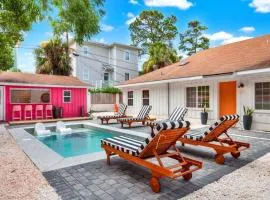 Salt Gypsy Unit A Expansive Outdoor Space w Pool