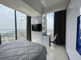 PANORAMIC Apartment Units with VIEWS Managed by AIO Pollux Meisterdadt