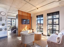 Couples Beachfront Mecca, Blouberg- 13 Manhattan, khách sạn ở Bloubergstrand