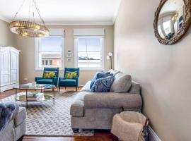 Fox House Scone - Apartment 3, διαμέρισμα σε Scone