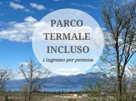 Agricampeggio Le Bucoliche, luksuslik telkimispaik sihtkohas Col&agrave; di Lazise