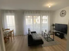 Joli appartement F2 Bobigny Métro proche Paris