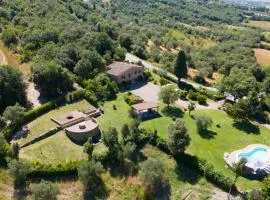 Villa la Fornace by VacaVilla