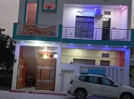 Ma Shavitri Guest House