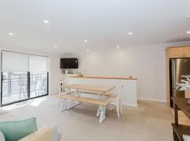 4-1 Penders Court