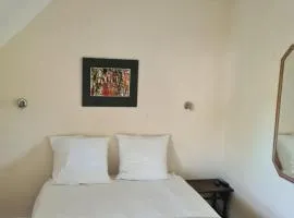 Hotel Saint julien aux bois