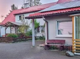 2 Bedroom Cozy Home In Rekowo