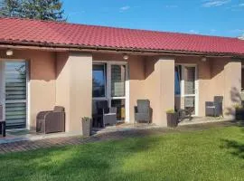 1 Bedroom Pet Friendly Home In Rekowo