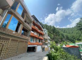 ๋ฌด๋ ์ ์์นํ ํธํ
RedApple Hotel & Restaurent Murree