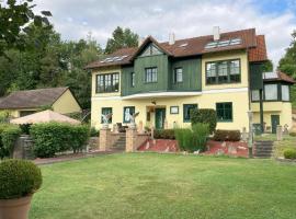 apartemente Kleeblatt, hotel v destinaci Waidhofen an der Thaya