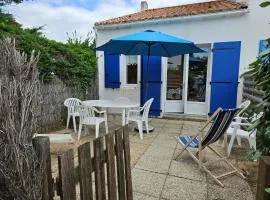 Charmant studio maison à 150m plage, proche forêt et commerce, parking privé, animaux ok - FR-1-476-8