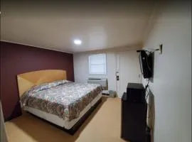 Budget Inn