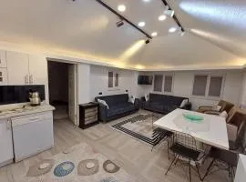 Hıdırnebi House