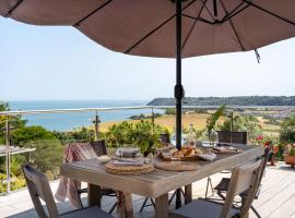 The Spinney - Spectacular views over the bay and close to beach with parking, hotel v destinaci Paignton