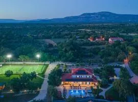 Villa Romansa Miljevci near Krka National Park
