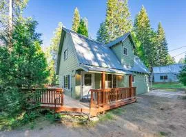 The Sparrows Nest Cozy Charm Fire Pit Fun