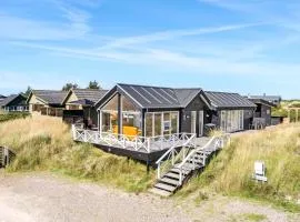 Stunning Home In Fanø With Kitchen