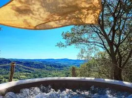 Appartman Casa Fermeglia with private jacuzzie and truffle hunting experience