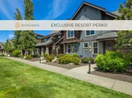 Suncadia 2 Bdrm Pet Friendly Townhome, Short Walk to Swim and Fitness Center, hotel in Cle Elum