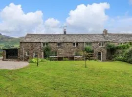 Flaska House