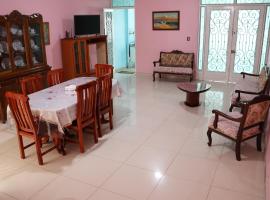 Casa c&eacute;ntrica en Morelia., casa de campo em Morelia