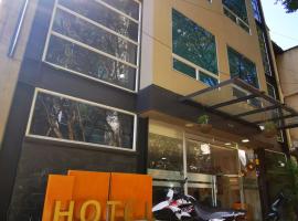 Hotel Lleras Express, hotel in Medellín