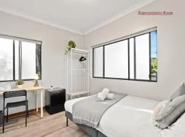 Cozy Double Room - Mins to Station & Olympic Park - Shared Bathroom