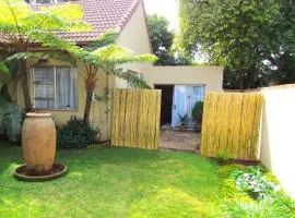 Suburban oasis in quiet neighborhood