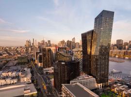 Vibe Hotel Melbourne Docklands, отель в Мельбурне