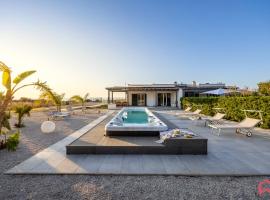 Villa con piscina e SPA sul mare, hotel a San Vito lo Capo