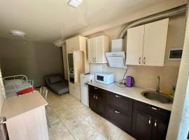 Готель BonRe, hotel en Romny