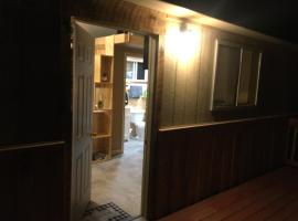 New cabin 1 car rental available, hotel v destinaci Custer