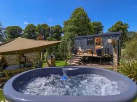 Limetree Luxury Glamping Portland