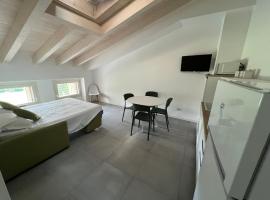 Le Casette Tre, hotel v destinaci Pacengo di Lazise