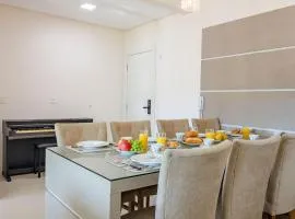 Ampla Cobertura pertinho da Praia de Bombinhas