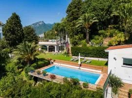Starhost - Villa il Poggio Amalfi Coast with pool, garden and terrace