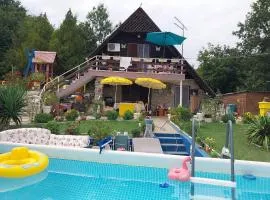 Vikend kuća Nikolić