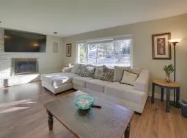 Quiet Salinas Vacation Rental 10 Mi to Beach