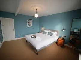 The Alma Taverns Boutique Suites - Room 1 - Hopewell