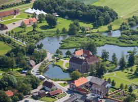 Den Gamle Kro ved Gram slot, hotel v destinaci Gram