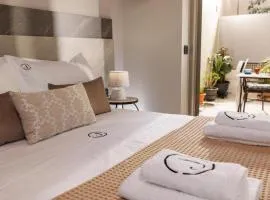 Jolly Suites