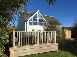 Windyhill Cottage, hotel com estacionamento em Achiltibuie